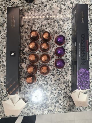 Cafetera Nespresso Delonghi Lattissima