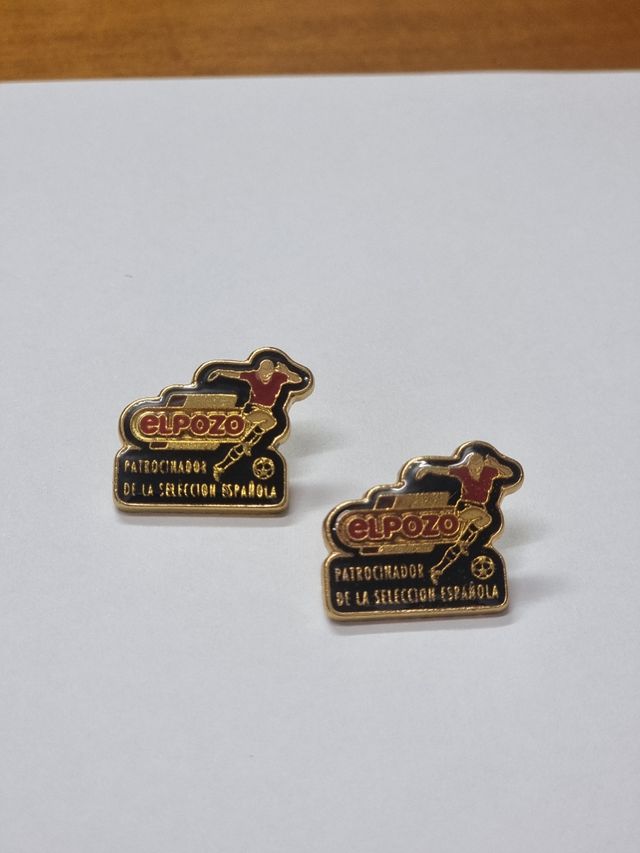 Pins antiguos fútbol
