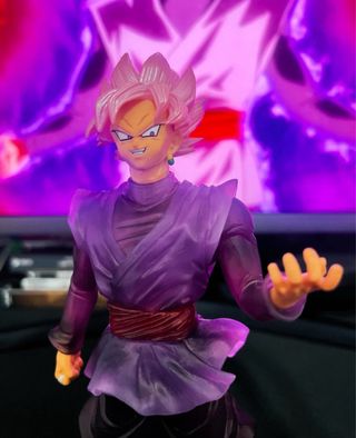 Figura Goku Rose Clearise