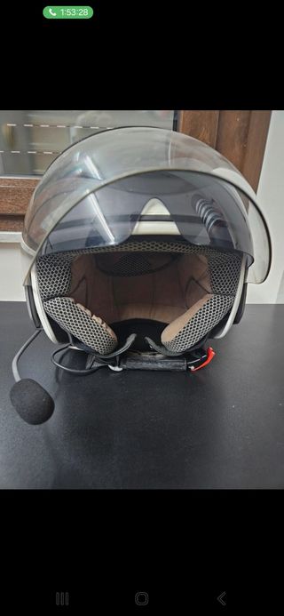 Casco con microfono
