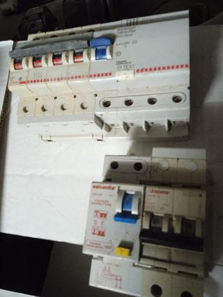 Differenziali magnetotermico vari