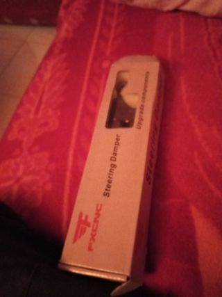 Amortiguador de direcon de moto  fxcnc  