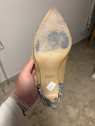 Zapato tacón lodi talla 39.