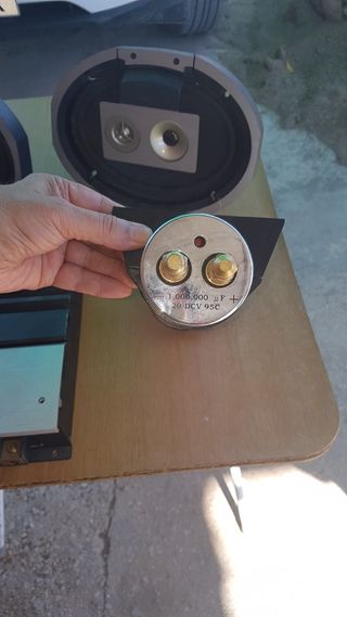 Equipo de música para coche