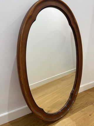 Espejo ovalado vintage antiguo
