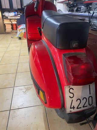 Vespa pk 200