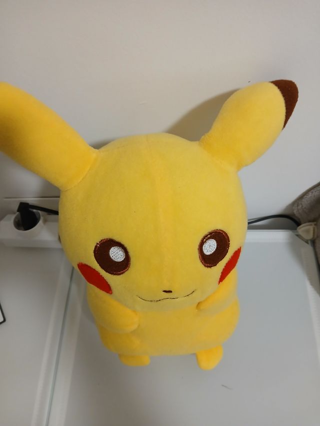 Peluche de Pikachu