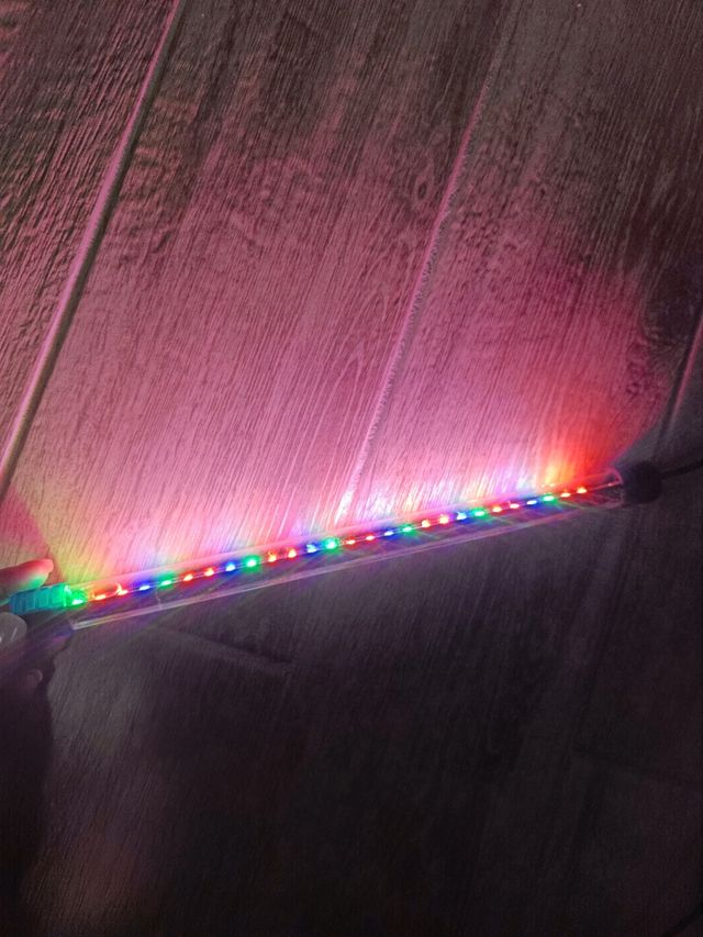 Luce led per acquario