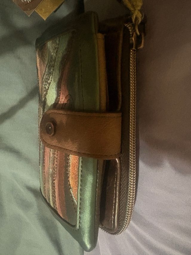 Cartera Anneke nueva