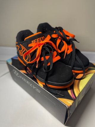 Zapatillas con ruedas talla 36,5