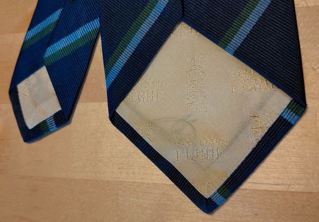 Cravatta regimental Gianfranco Ferrè