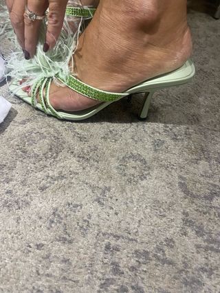 sandalias de tacón zara