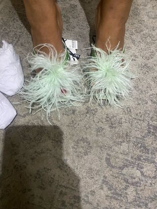 sandalias de tacón zara