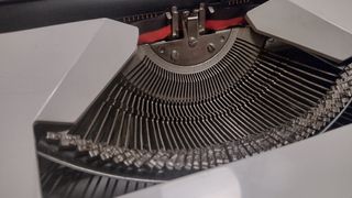 Máquina de escribir TA Royal Contessa 2 de luxe