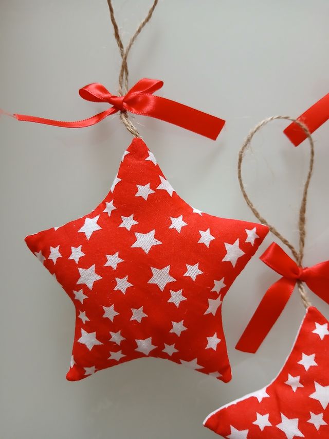 Decorazioni natalizie 3 stelle rosse con stelline