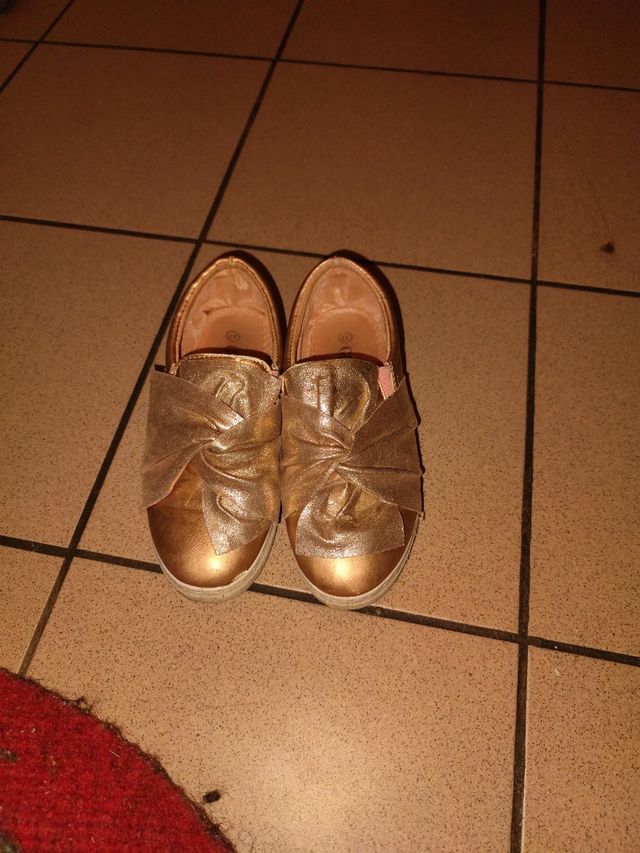 Scarpe basse da donna eleganti numero 37