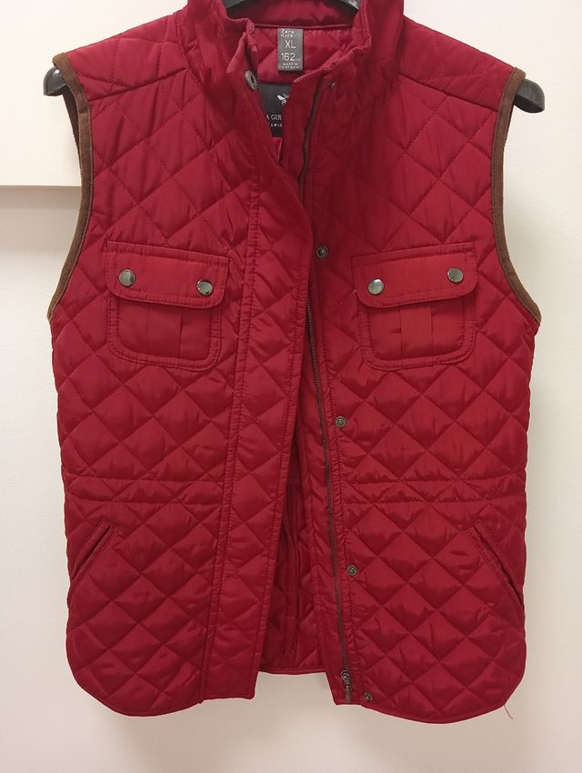 CHALECO T.S/M‼️ZARA‼️ROJO OSCURO‼️