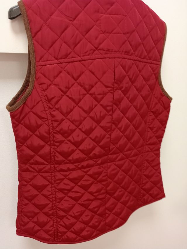 CHALECO T.S/M‼️ZARA‼️ROJO OSCURO‼️