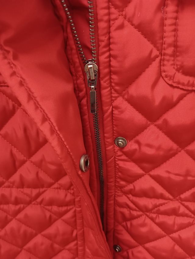 CHALECO T.S/M‼️ZARA‼️ROJO OSCURO‼️