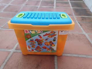 Caja con Bloques de Construcciones Bebé