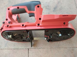 Sierra de banda hilti