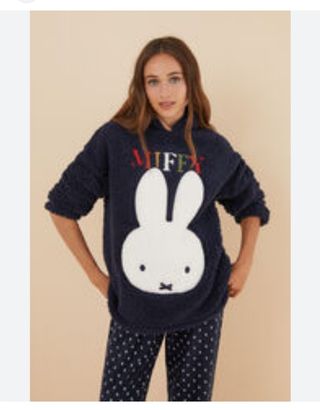 Pijama polar Women'Secret con capucha.