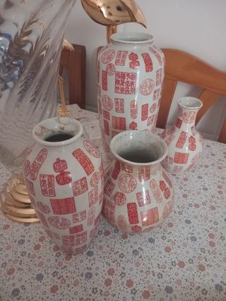 Conjunto de jarrones