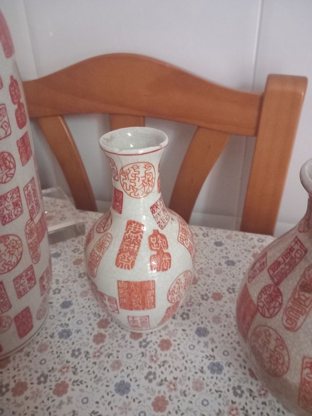 Conjunto de jarrones