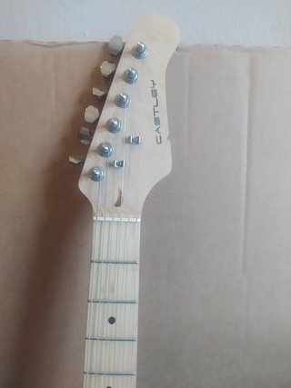 Chitarra Castley