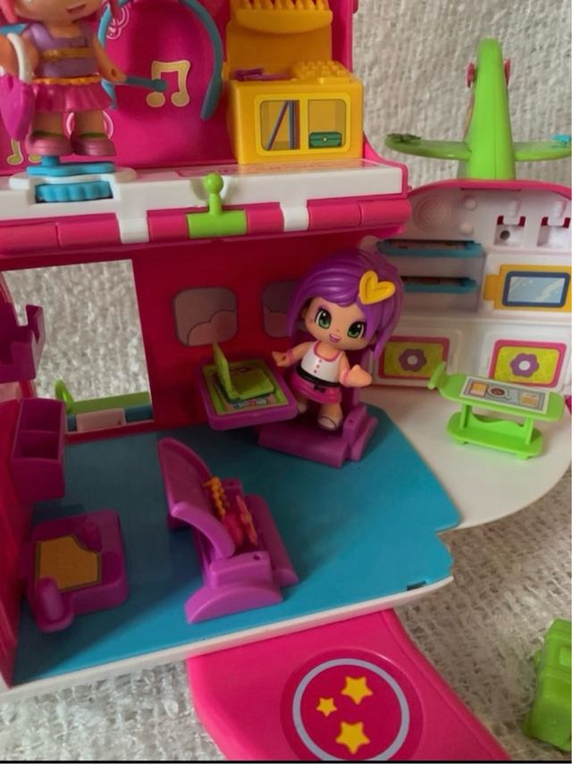 AVIÓN PINYPON Y DOS MUÑECAS