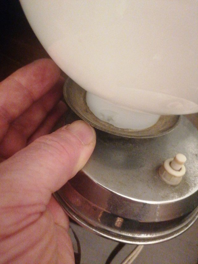 Lampada da tavolo vintage