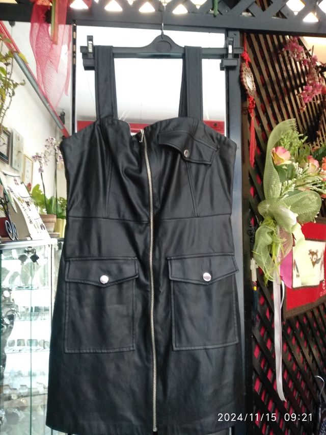 Miniabito in finta pelle