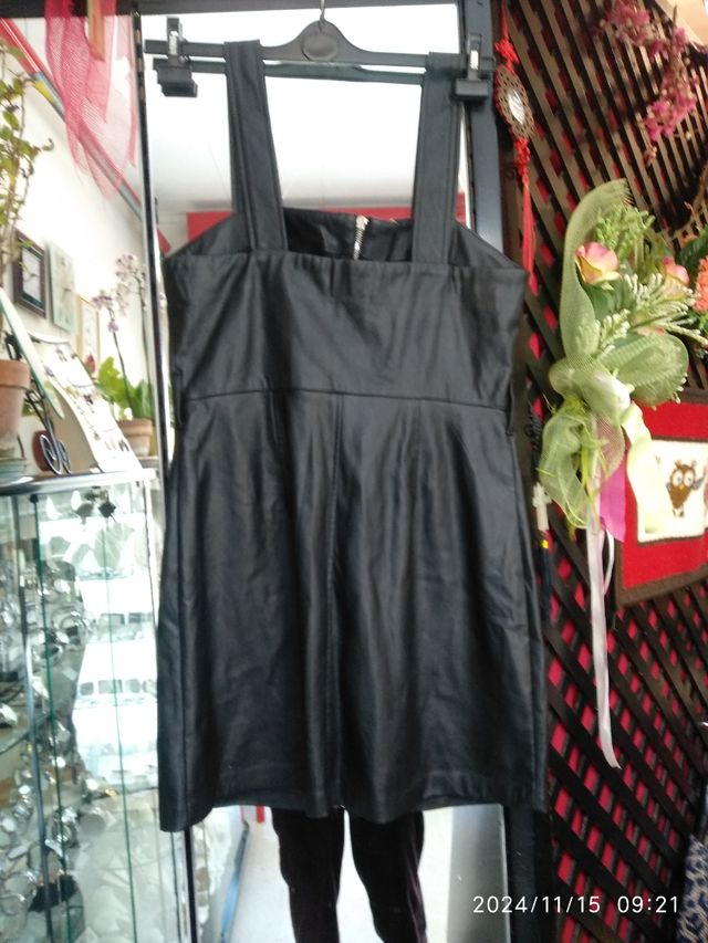 Miniabito in finta pelle