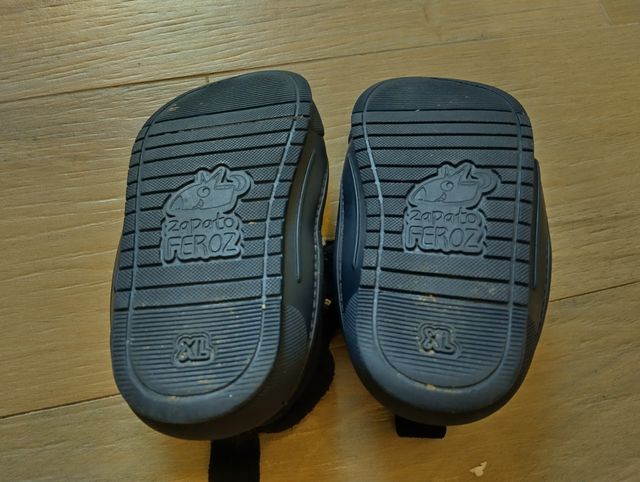 Ademuz XL Zapato Feroz Invierno