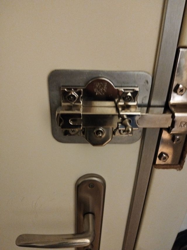 Placas para cerrojos fac