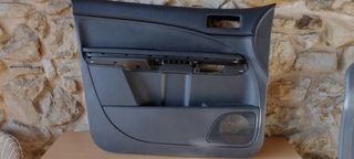 Panel Guarnecido puertas focus cmax 2004