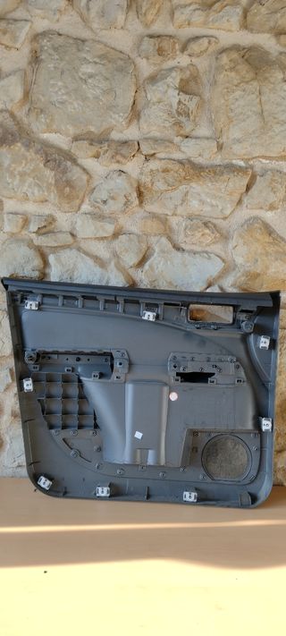 Panel Guarnecido puertas focus cmax 2004