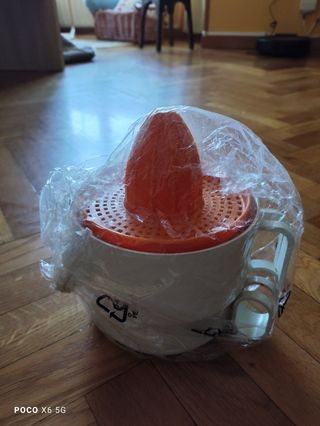 Maquina de zumo a estrenar