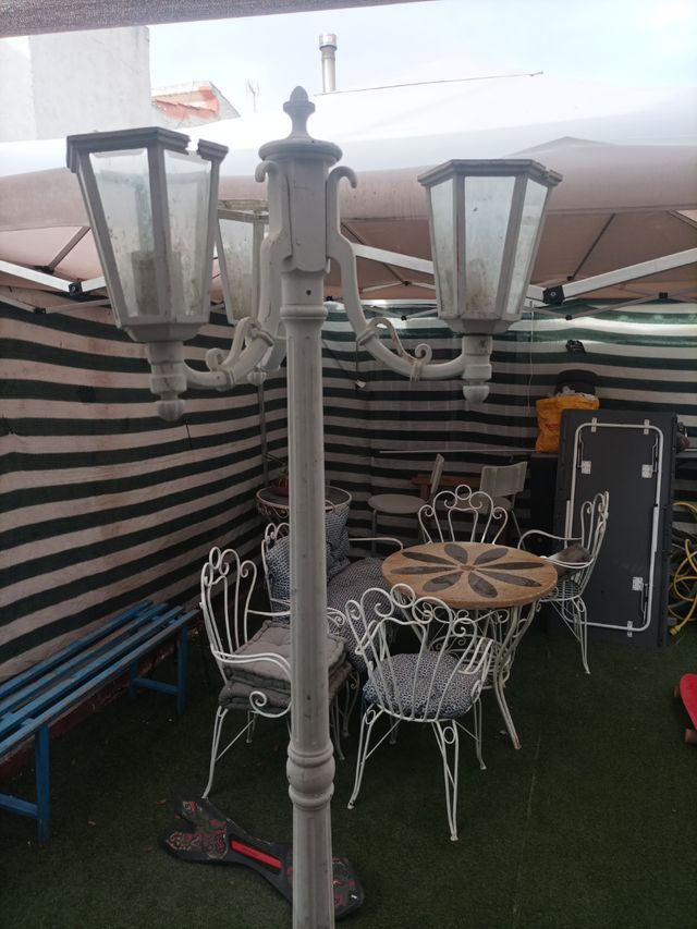 Farolas de aluminio,30 euros cada una