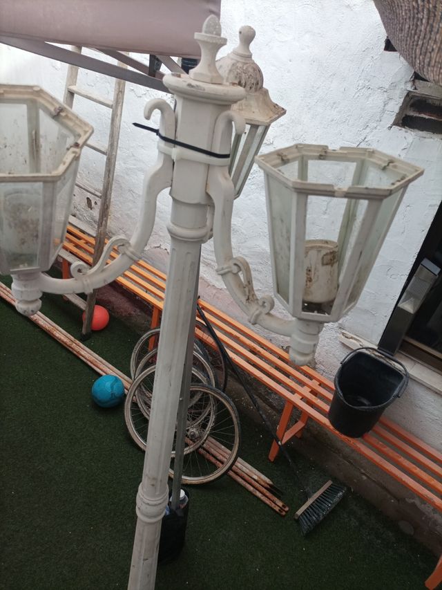 Farolas de aluminio,30 euros cada una