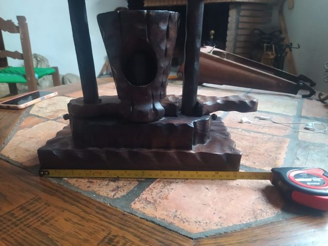 Prensa antigua de madera