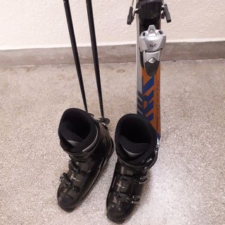 Equipo de ski ROSSIGNOL.venta en persona .Bilbao