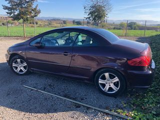 Peugeot 307 CC 2.0 gasolina con 136 CV. Cabrio