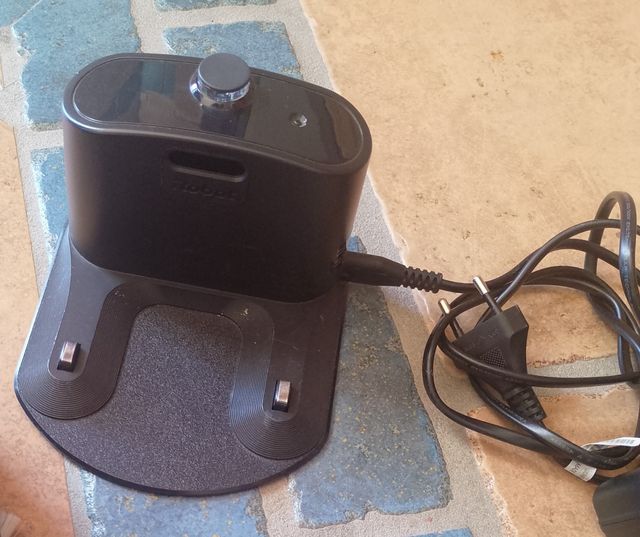 Aspirapolvere iRobot Roomba automatica