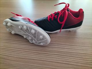 Botas de fútbol niño un sólo uso