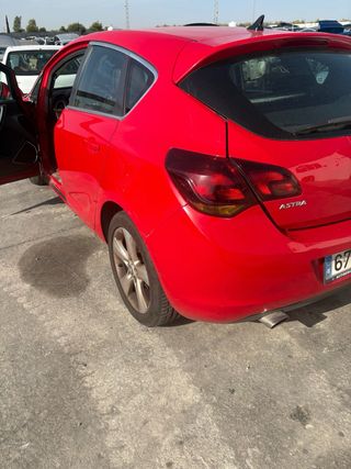Despiece opel astra 2011