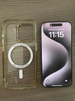 Apple iPhone 15 Pro (128 GB) - Titanio naturale