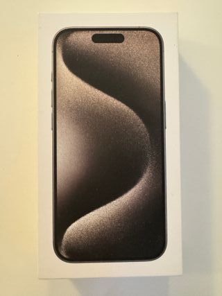 Apple iPhone 15 Pro (128 GB) - Titanio naturale
