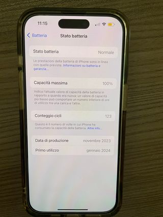Apple iPhone 15 Pro (128 GB) - Titanio naturale