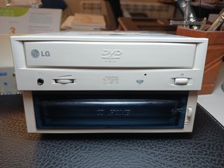 DVD-ROM DRIVE, LG y archivo de CD
